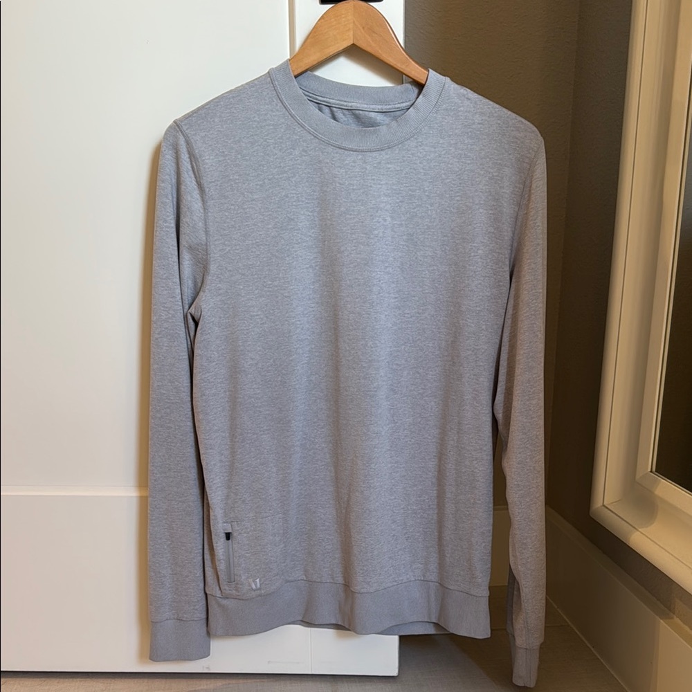 Vuori Ponto Performance Crew - Men’s Medium Platinum Heather Gray